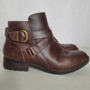 Born Women's Menswear-Inspired Dark Brown Distressed Chaval Booties - Size 9.5